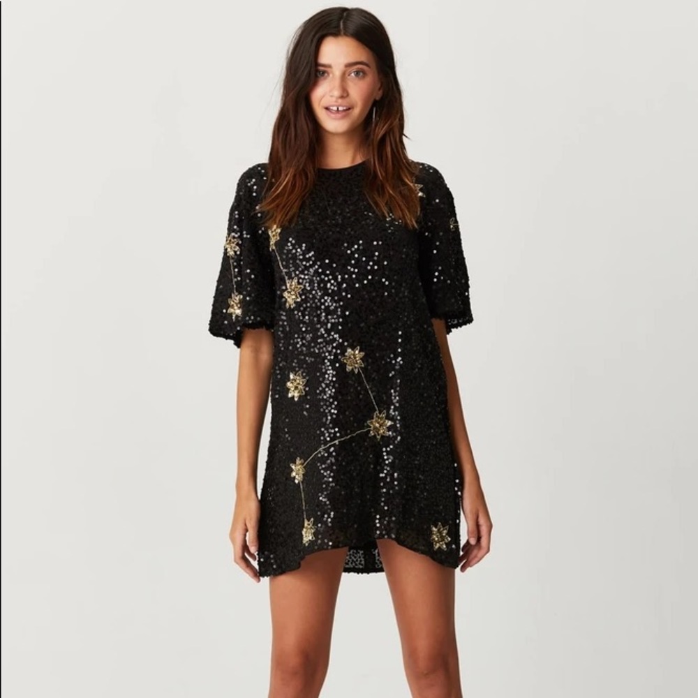 jen’s pirate booty | black water mini dress